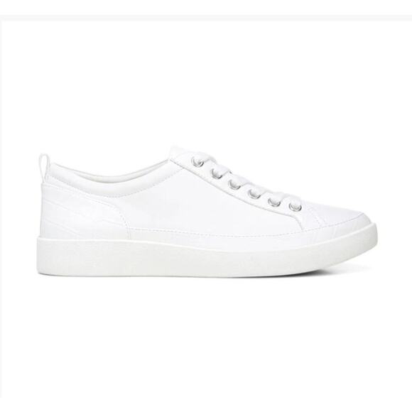 Vionic Winny Sneaker Size 13